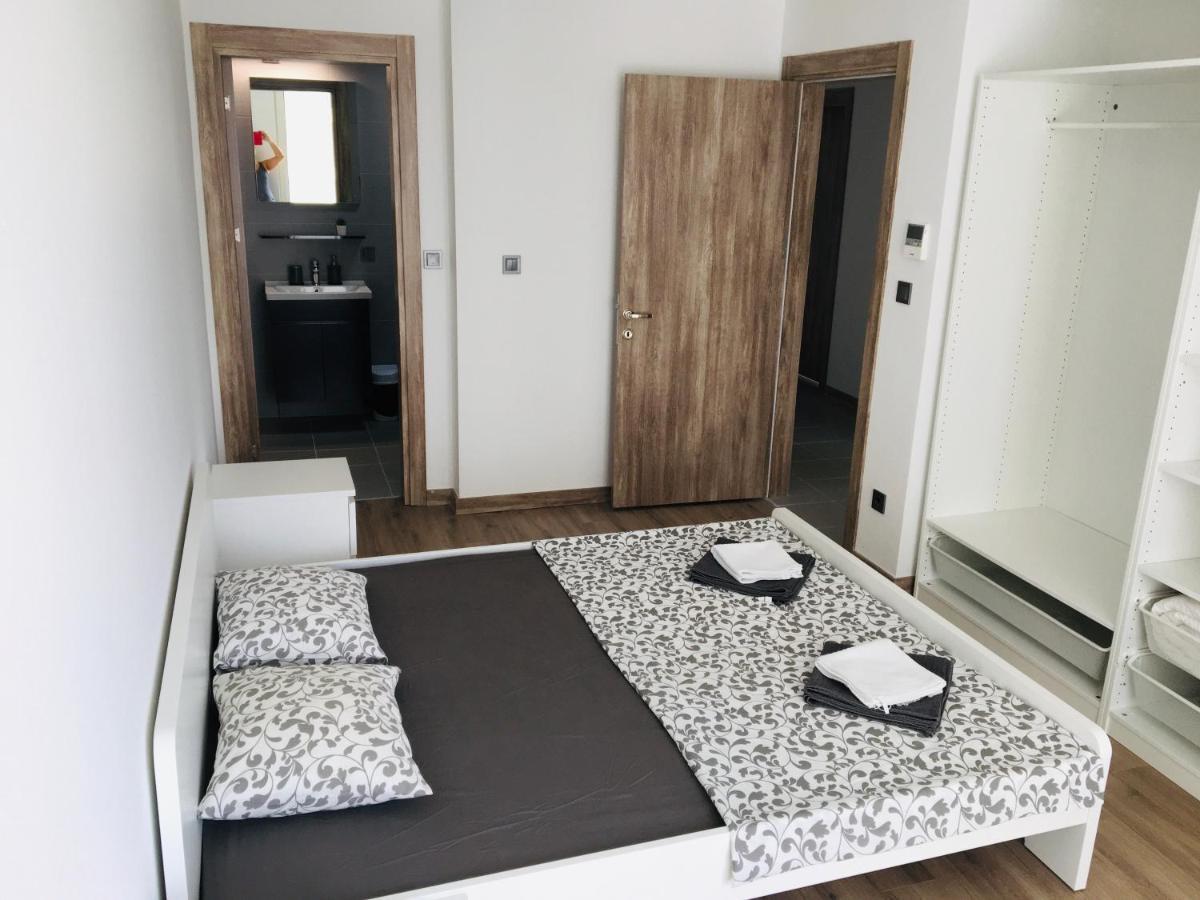 Mdm Sky Apartments Skopje Bagian luar foto