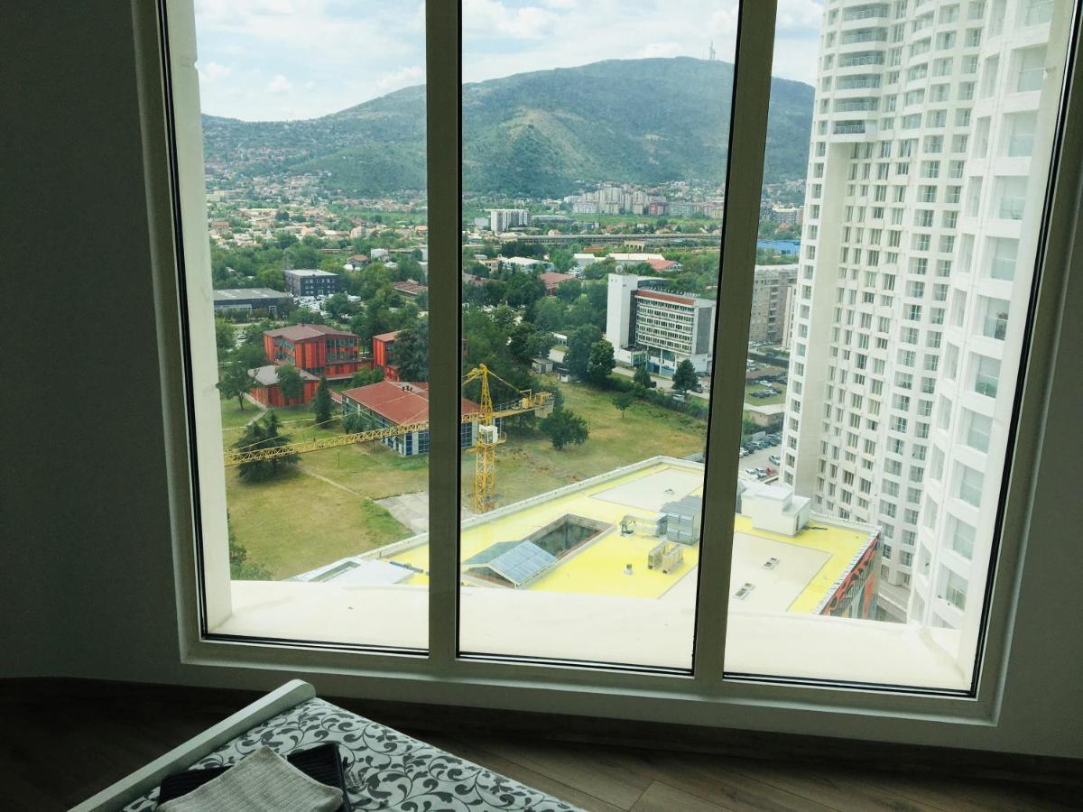 Mdm Sky Apartments Skopje Bagian luar foto